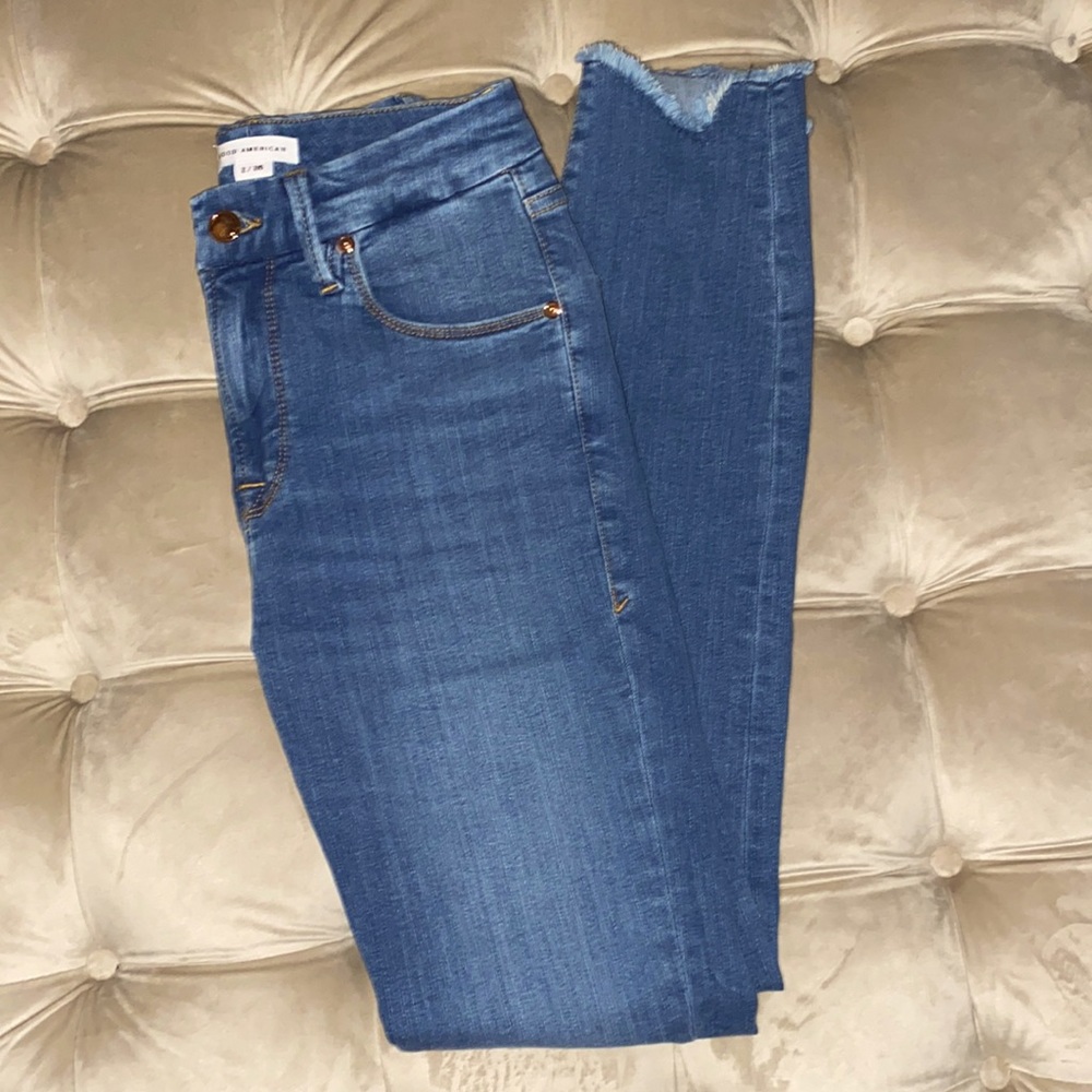 Good American- Good Legs Jagged Fray Hem Jeans NWOT
